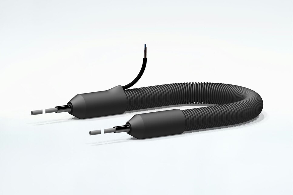 Oblique view of horizontal Self-Regulating Sample Line 5/120-4EX