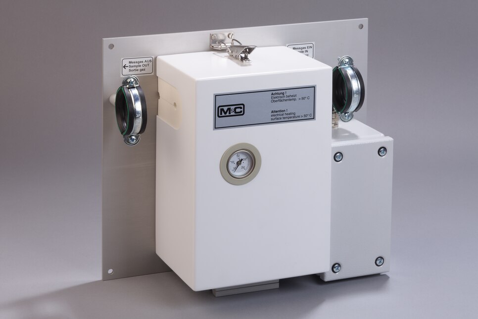 Oblique view of Universal Filter FT-3SS-H2