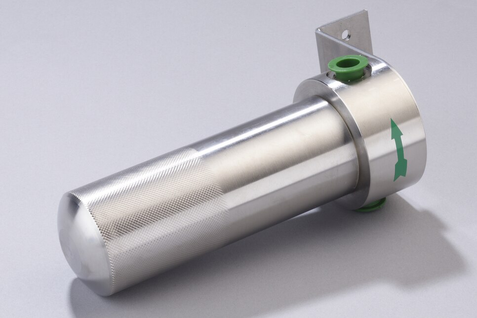 Oblique view of horizontal Universal Filter FSS-20SS