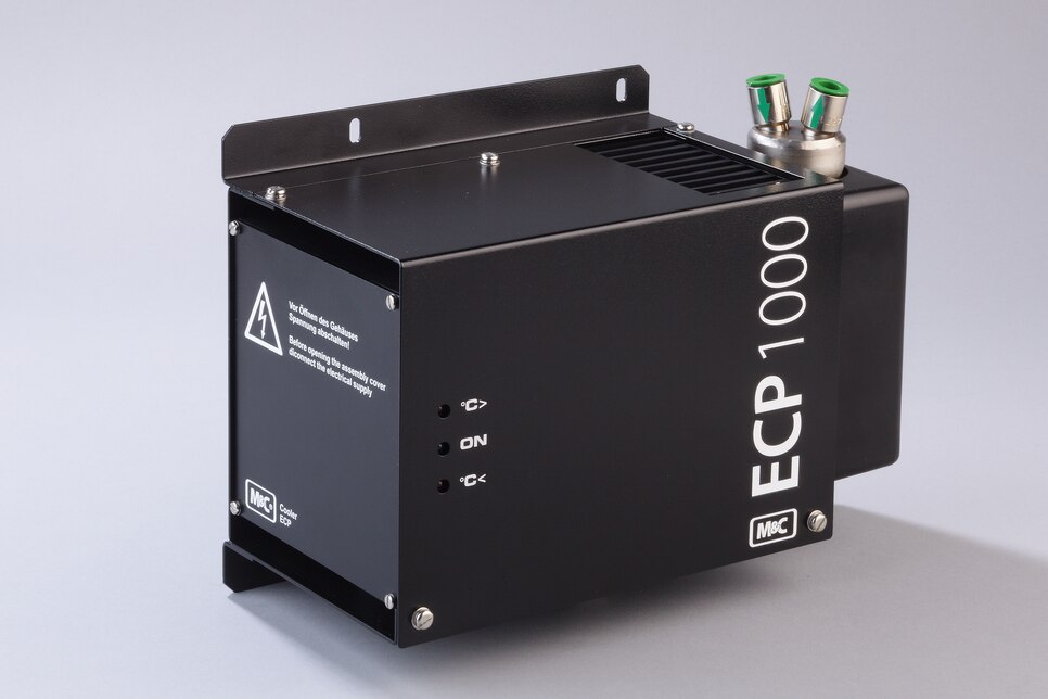 Oblique view of Peltier Gas Cooler ECP1000-SS