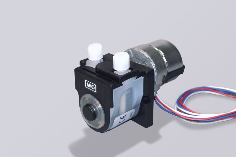 Oblique view of Peristaltic Pump SR25.6