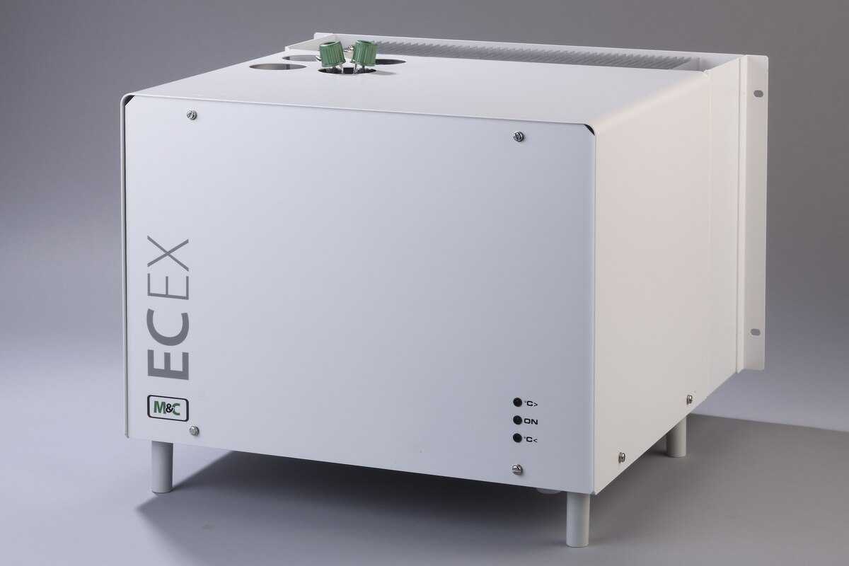 Oblique view of Compressor Gas Cooler ECEX-1G