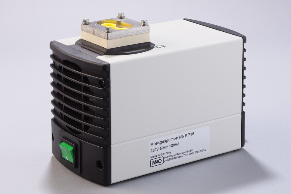 Schrägansicht Membranpumpe N5 KP18