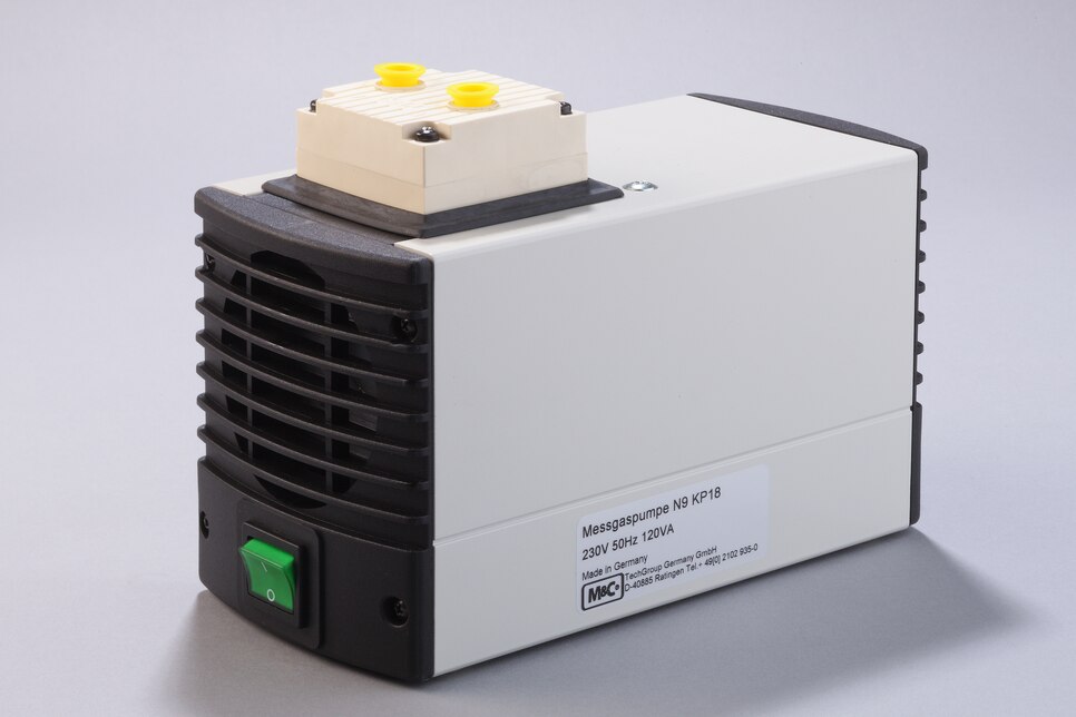 Schrägansicht Membranpumpe N9 KP18