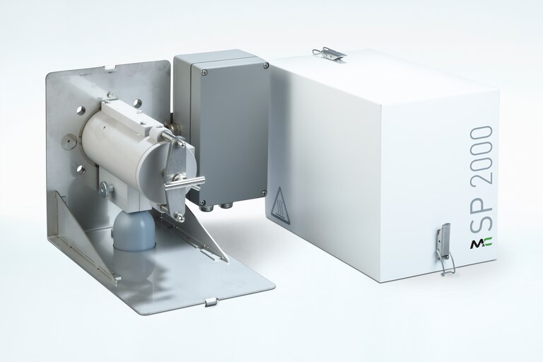 Oblique view of Gas Sample Probe SP2000-H and weather protective cover