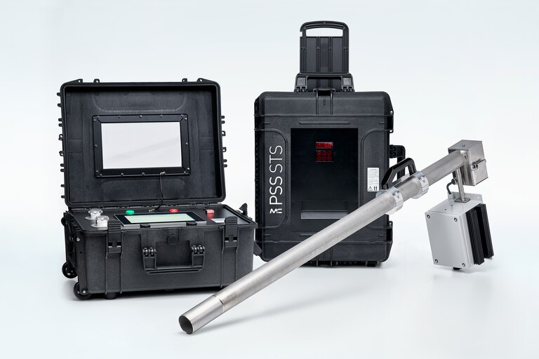 Frontal view of the sampling system PSS-STS consisting of gas sampling probe, sampling tube, cooler unit and control unit