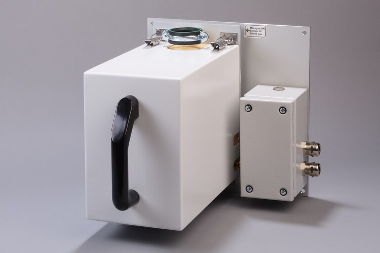 Oblique view of Filter FSS-3SS/H350